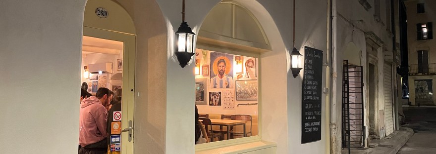 empanadas club Nimes restaurant blog